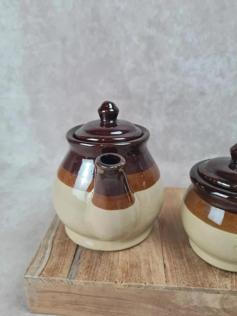 Vintage theeservies in tweekleurig steengoed – theepot + suikerpot 🍵 – photo 4